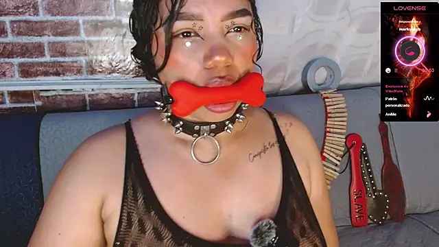 emma_bdsm_ webcam