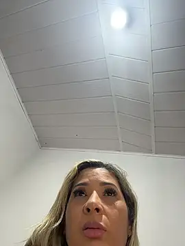 lindinha-sexy webcam