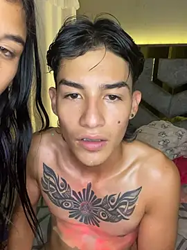 AndrewV07 webcam