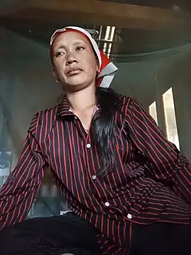 Linda-04 webcam