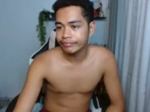curlyasian_njxx webcam