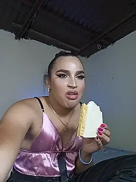 kylieloliskiss webcam