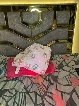 AndrewV07 live cam preview