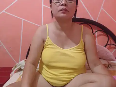 _wetty_kitty_ webcam