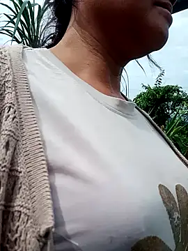 GinieBaby webcam