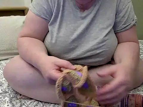 MarthaBriest live cam preview