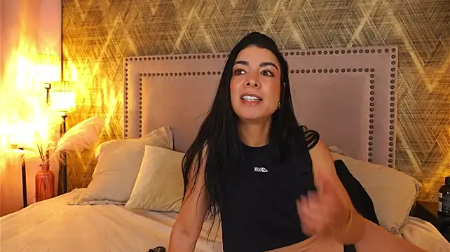 ChiaraWillow webcam