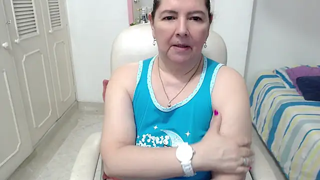 leonela_69 webcam
