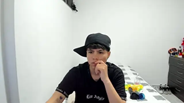 Bruno_Cruzz webcam