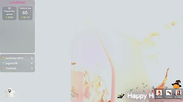 nylaroyale_cr webcam