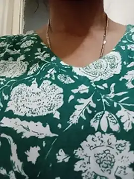 HOT_VASHU