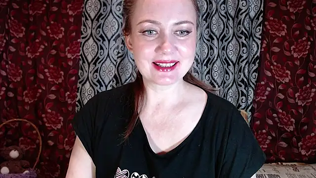 EmilyDoth webcam