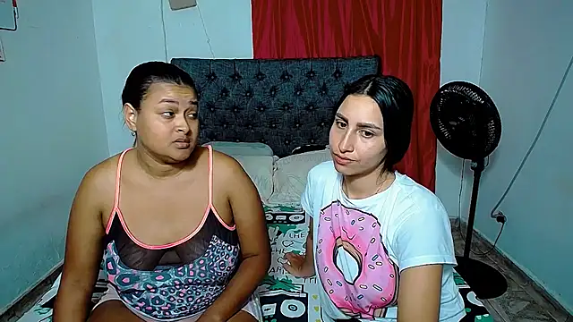 violeta_rous webcam