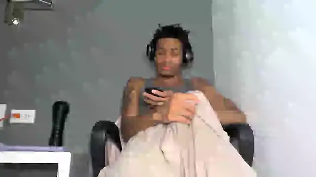 BlackBullTitus webcam