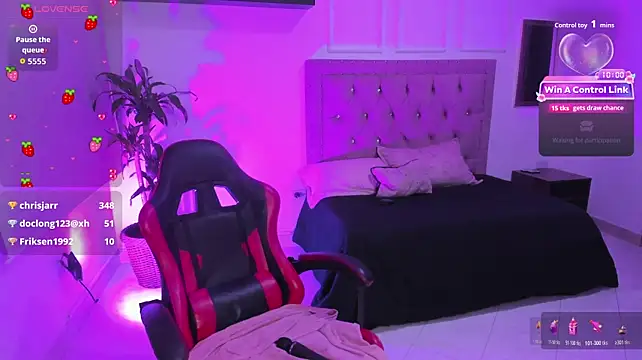 chloe_prg webcam