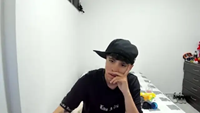 Bruno_Cruzz webcam
