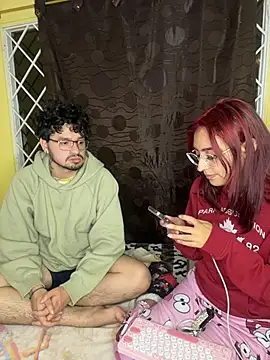 hotlatinocouple__ webcam