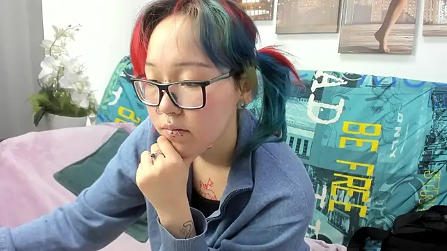 Cute__Kiko webcam