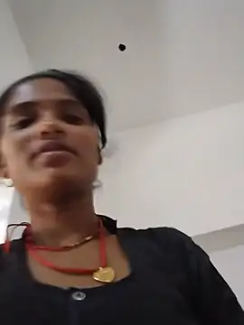 Ishani_sharmaa webcam