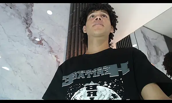 MatewHottxxx webcam