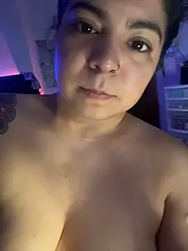 kimmiakiss22 webcam