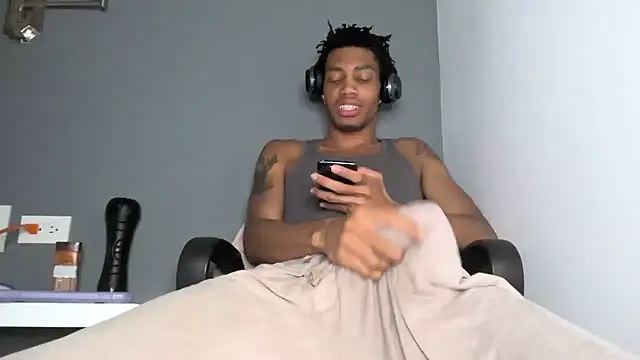 BlackBullTitus webcam