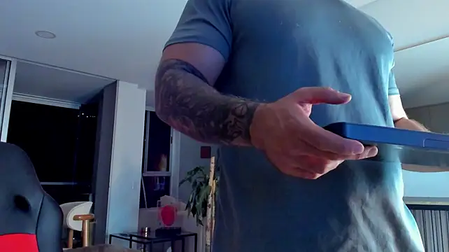 Valenthino_Salvatore webcam