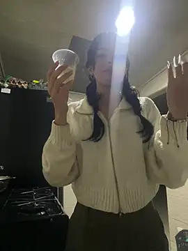 junorise23 webcam