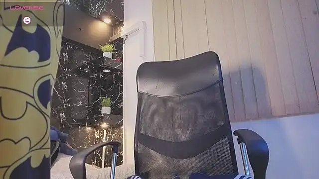 MR_EITHAN webcam