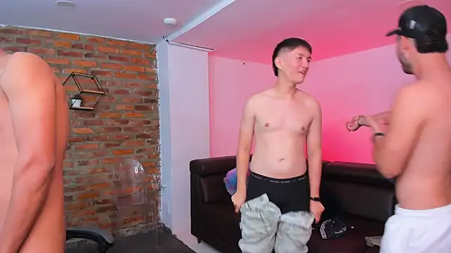 Spaceboyss18 webcam