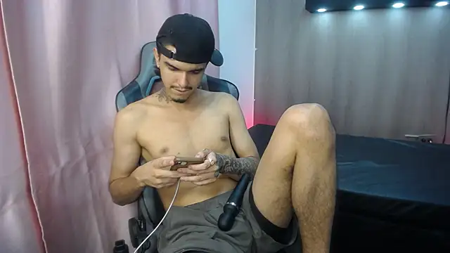 Tayson_Hot webcam