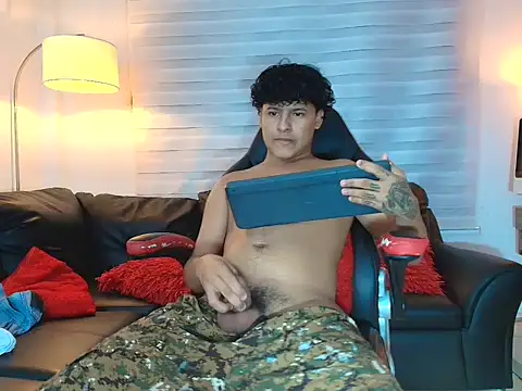 kristhofer_levis_ webcam