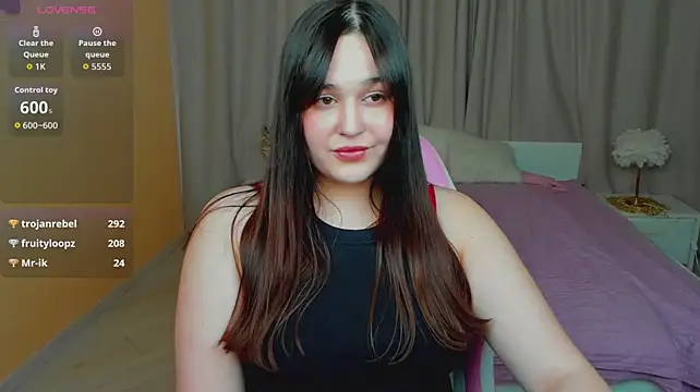 Mila_LoveMe webcam