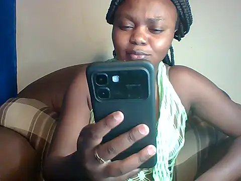 innocentbitch1 webcam