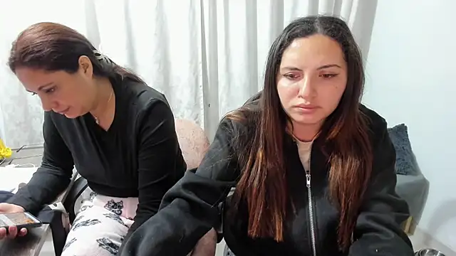 _girls_on_fire_ webcam
