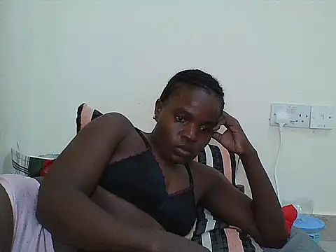 PrettyEve webcam