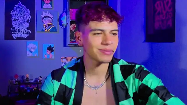MikeyKuro webcam