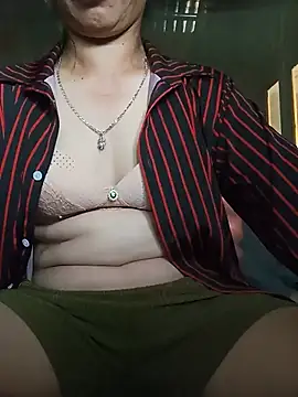 Linda-04 webcam