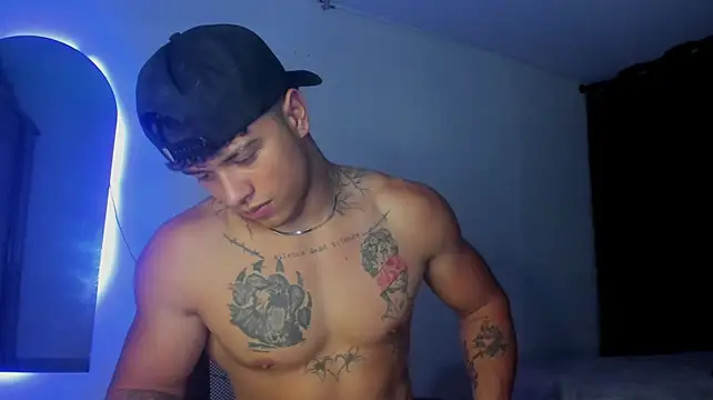 Dominic_Biker__ webcam