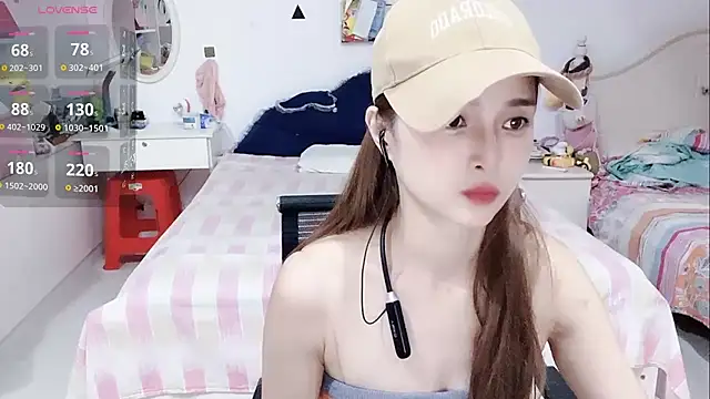 miaomiao-99 live cam on StripChat