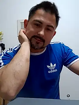 Bradd_32 webcam