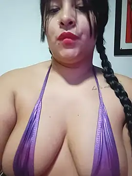 Daniela_Steel webcam