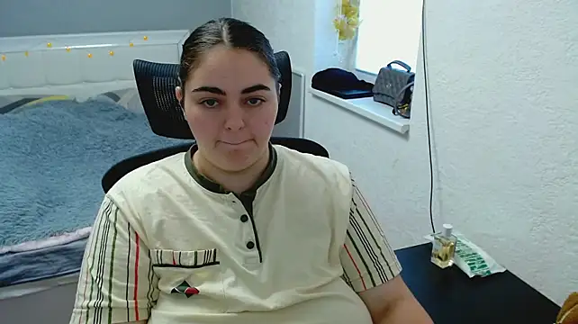 kitsune_8 webcam
