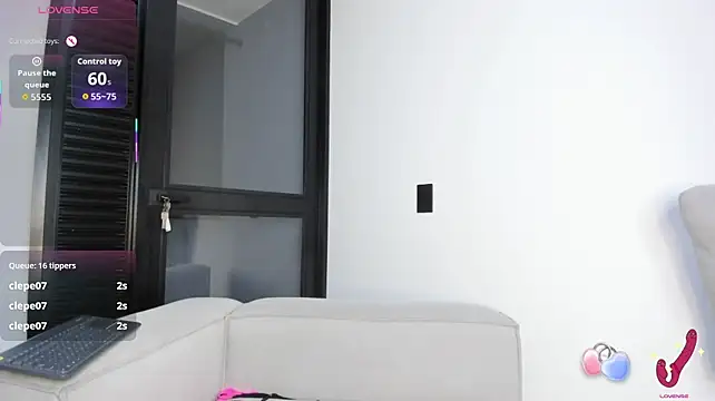 Lauuuuuuuu_ webcam