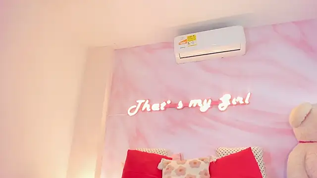 EVANGELIINE_21 webcam