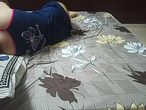 DesiSonalX webcam