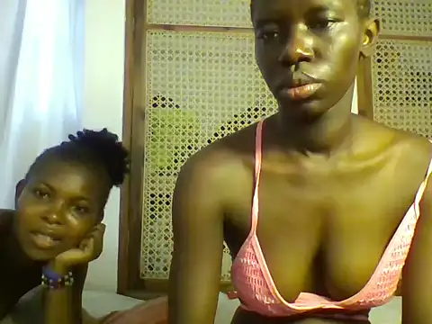 Goldy_petite webcam