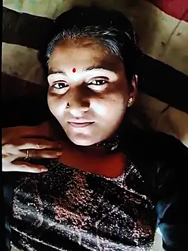 Nansi345 webcam