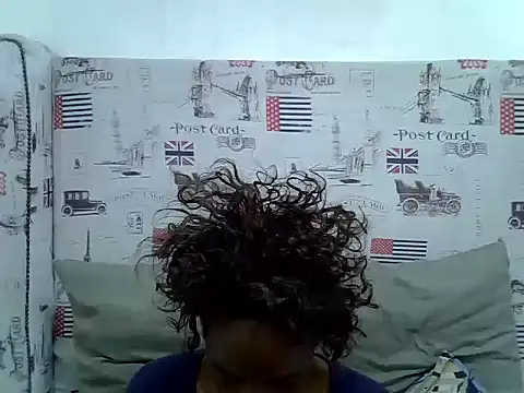 Naomibrunettex webcam