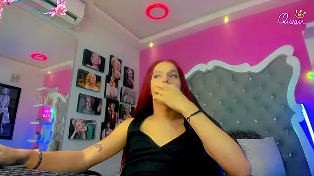 AmbarSaeki live cam on StripChat